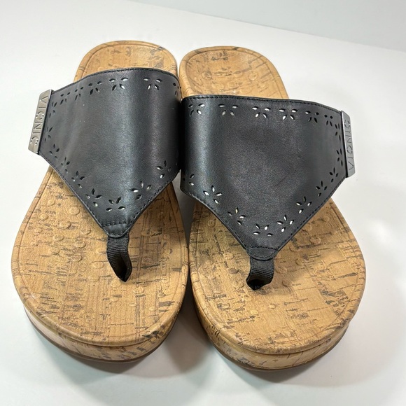 Vionic Womens Size 6 Black Anitra Leather Wedge Thong Sandal Flip Flops Black - Picture 7 of 10